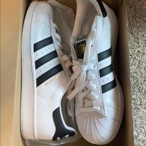 Adidas Superstar